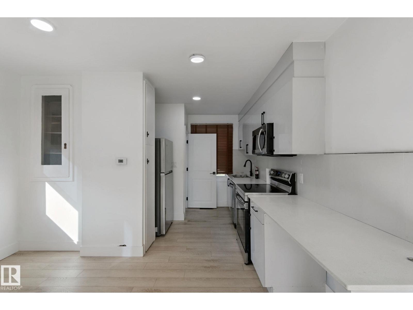 11914 124 St Nw Property Photo 12