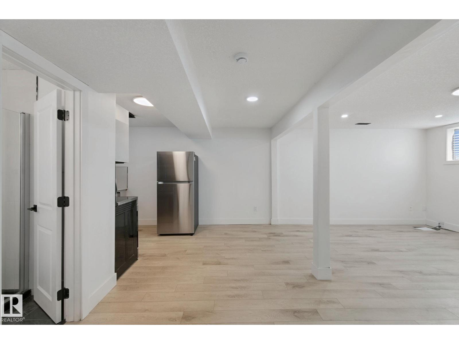 11914 124 St Nw Property Photo 33