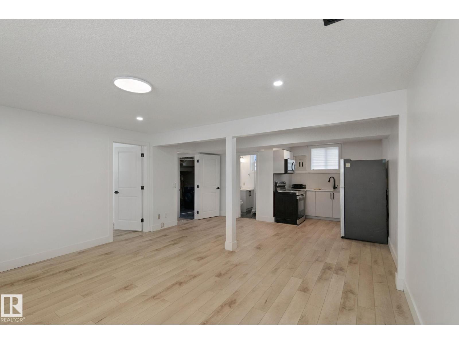 11914 124 St Nw Property Photo 36