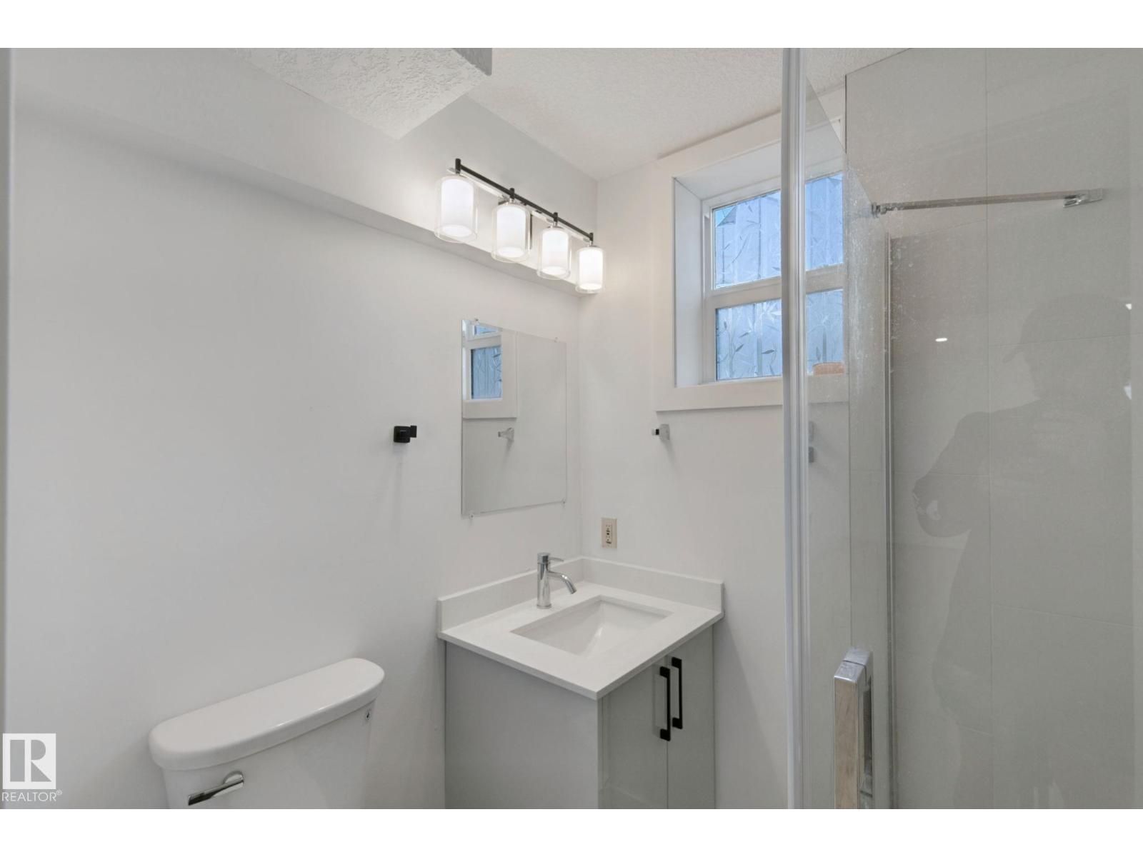 11914 124 St Nw Property Photo 42