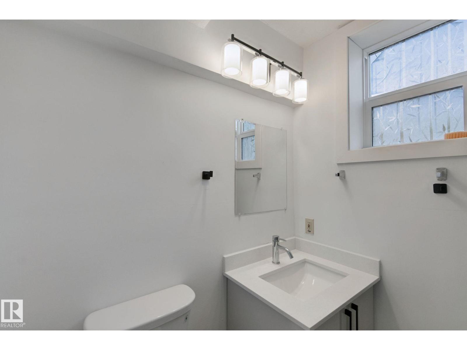 11914 124 St Nw Property Photo 43