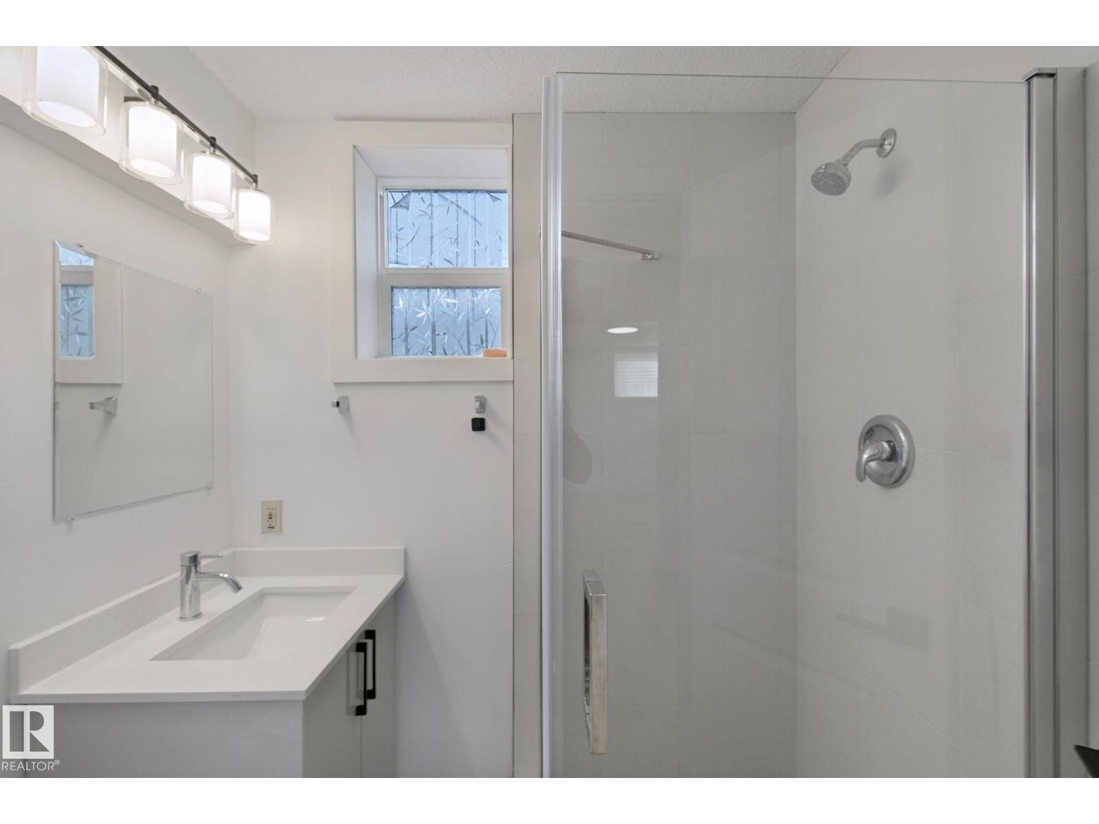 11914 124 St Nw Property Photo 44