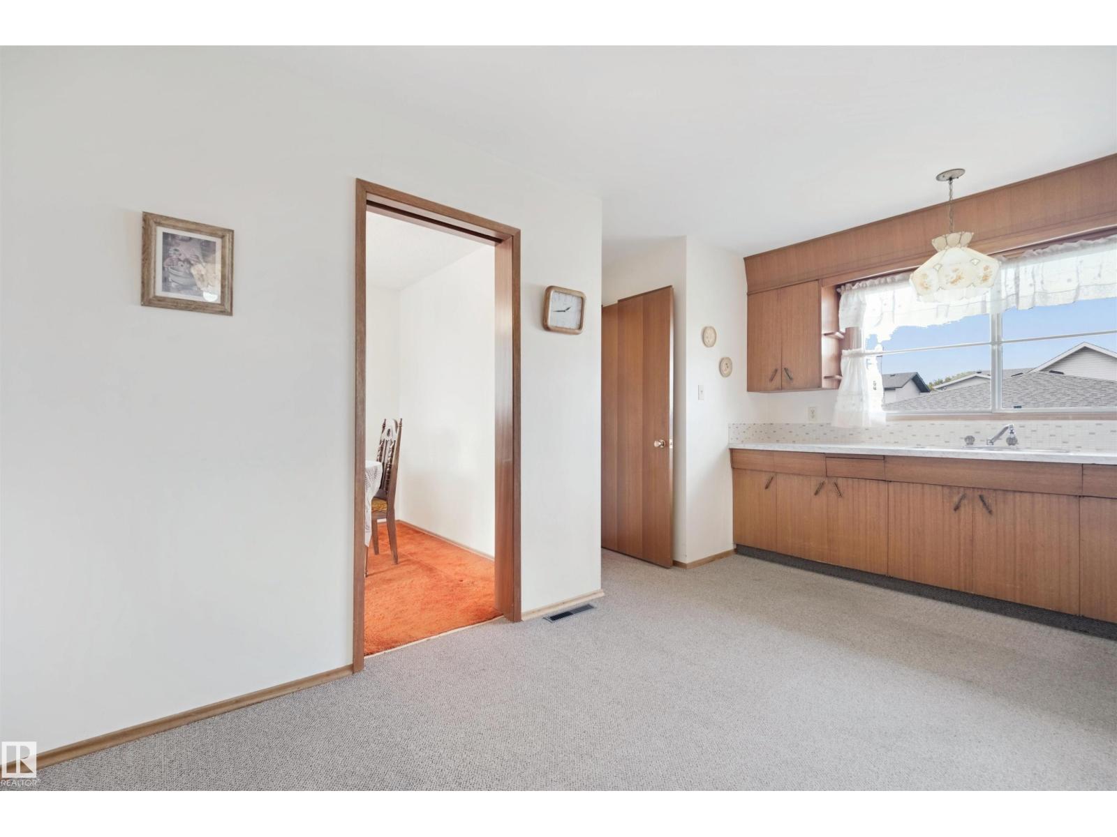 6920 152a Av Nw Property Photo 9