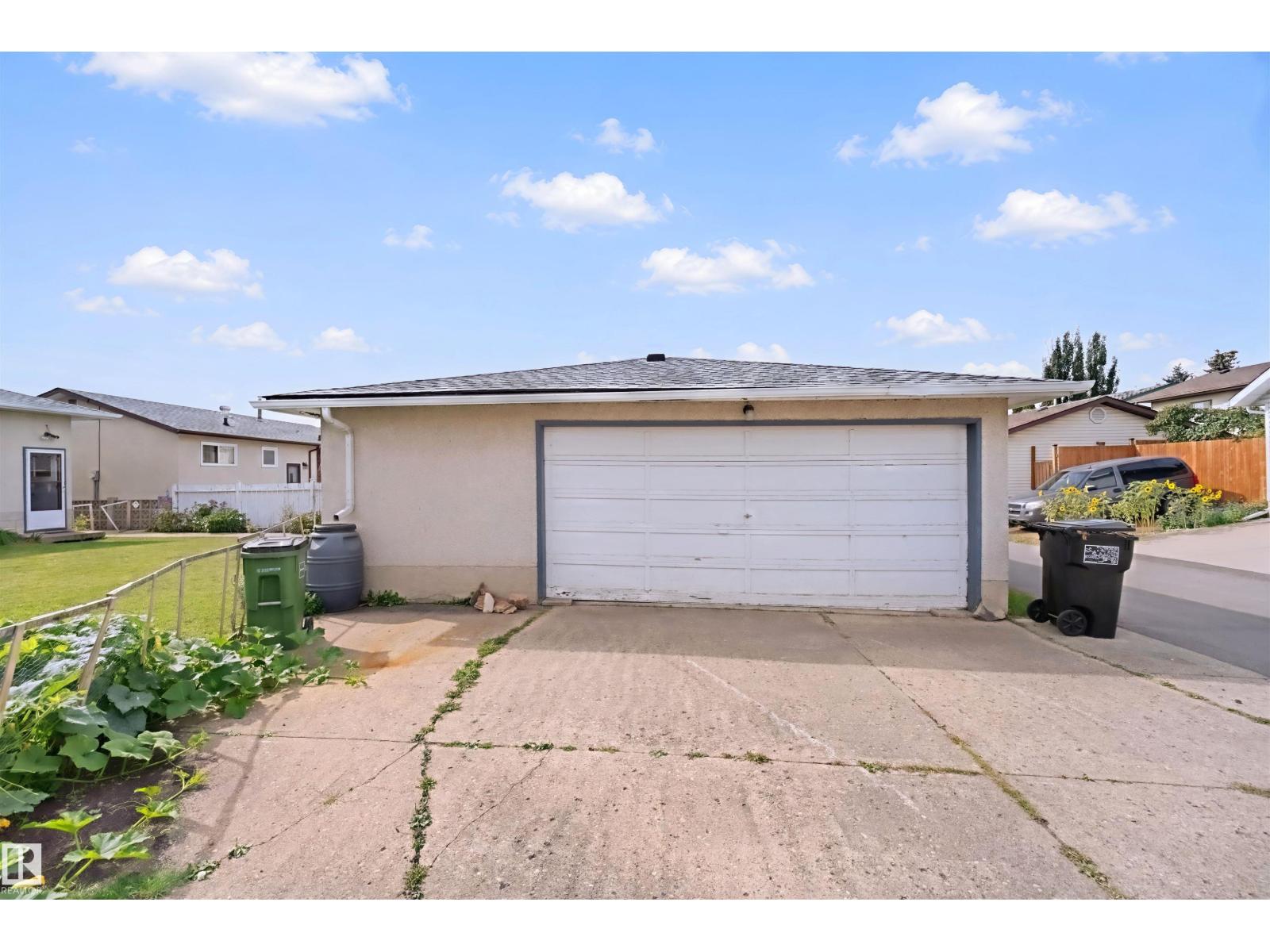 6920 152a Av Nw Property Photo 24