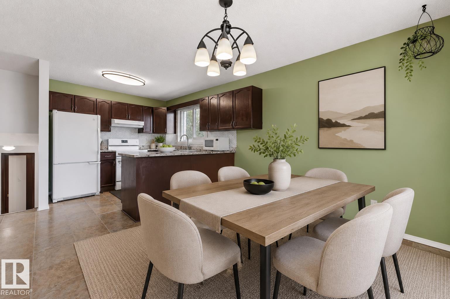 18351 77 Av Nw Property Photo 18