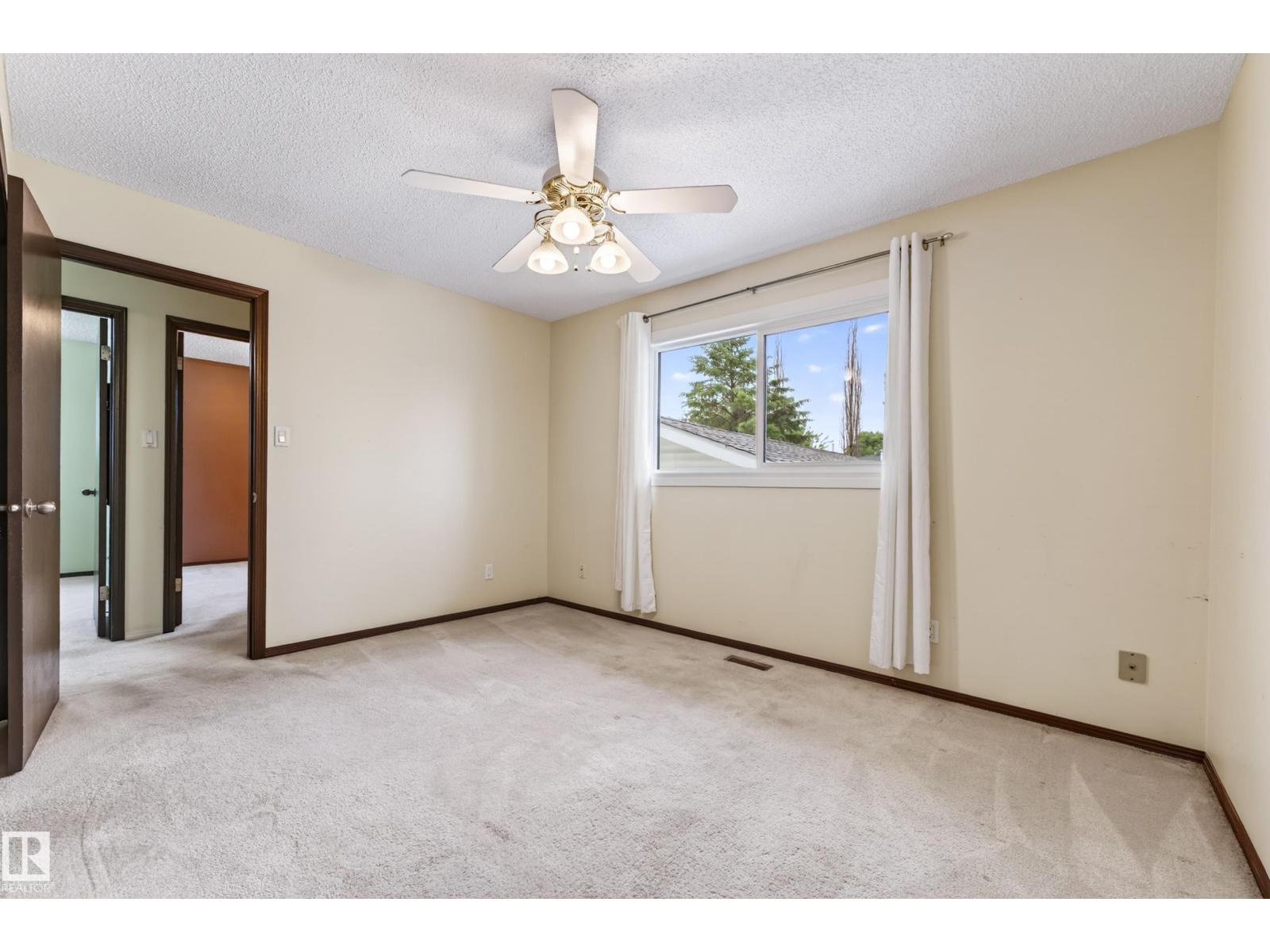 18351 77 Av Nw Property Photo 30