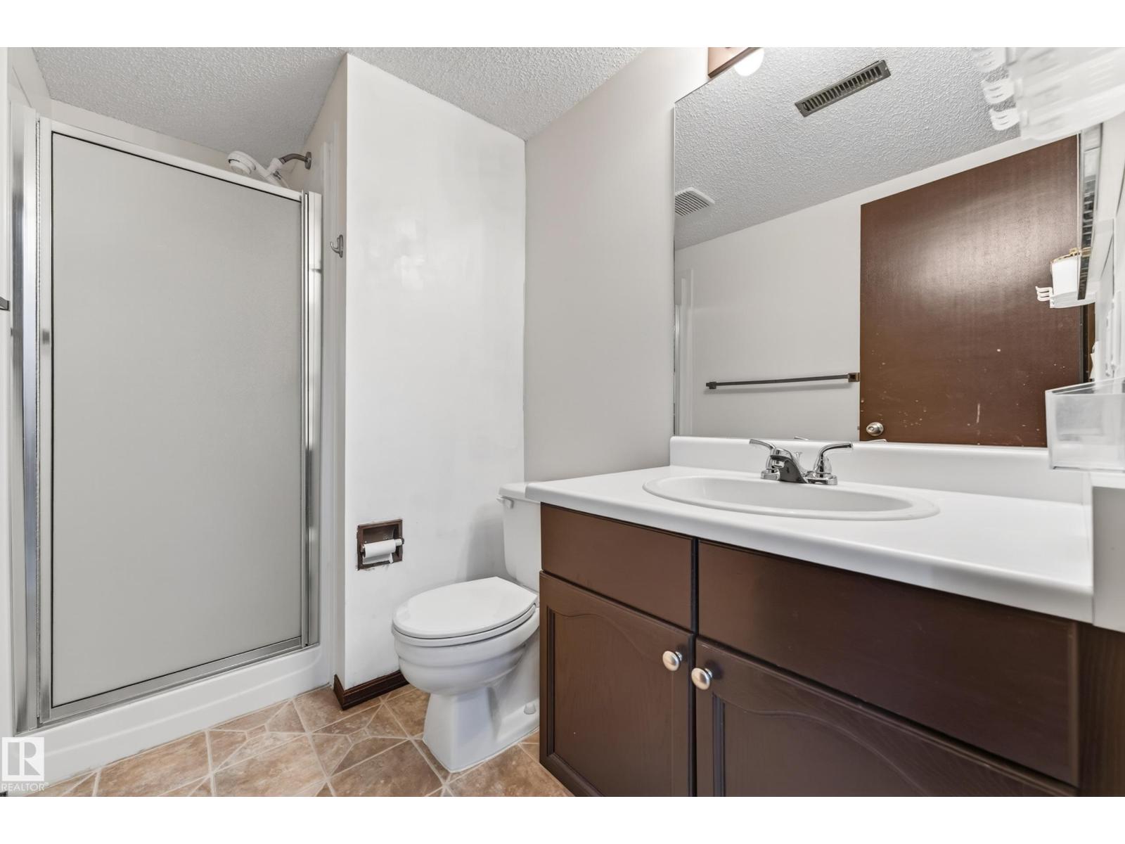 18351 77 Av Nw Property Photo 43