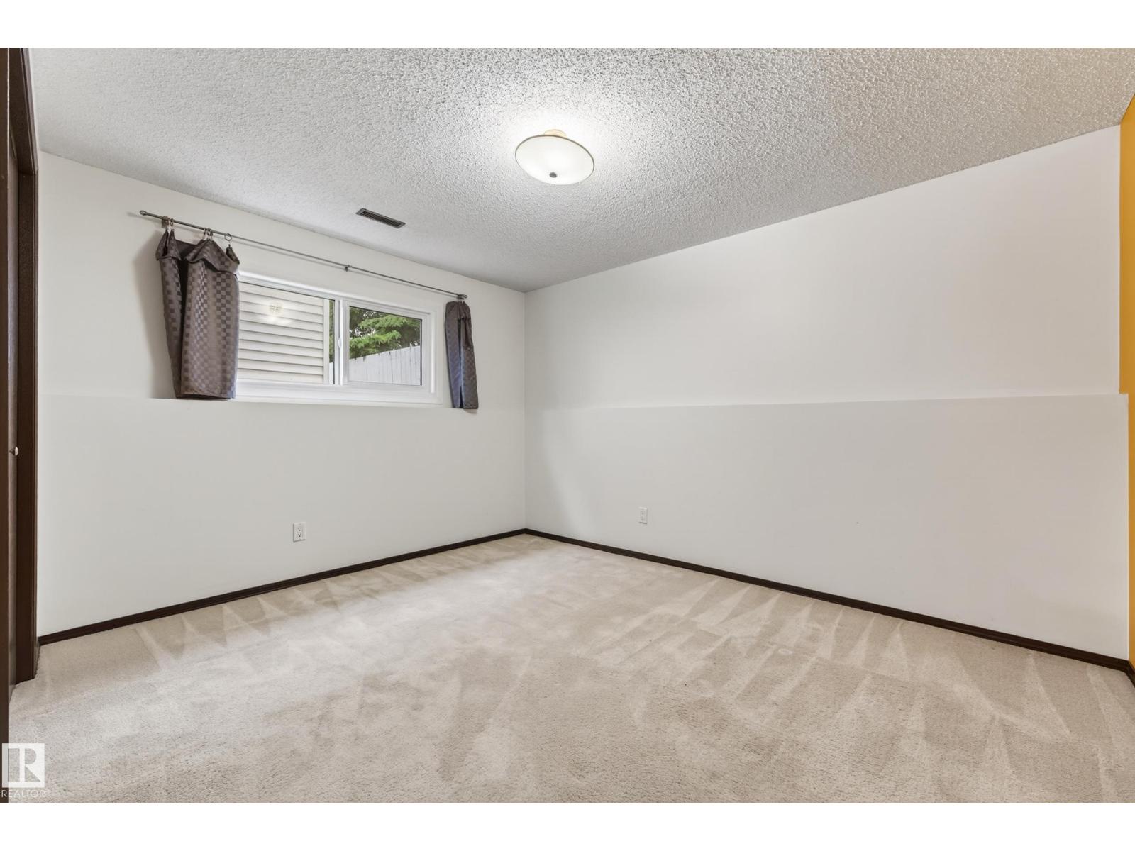 18351 77 Av Nw Property Photo 45