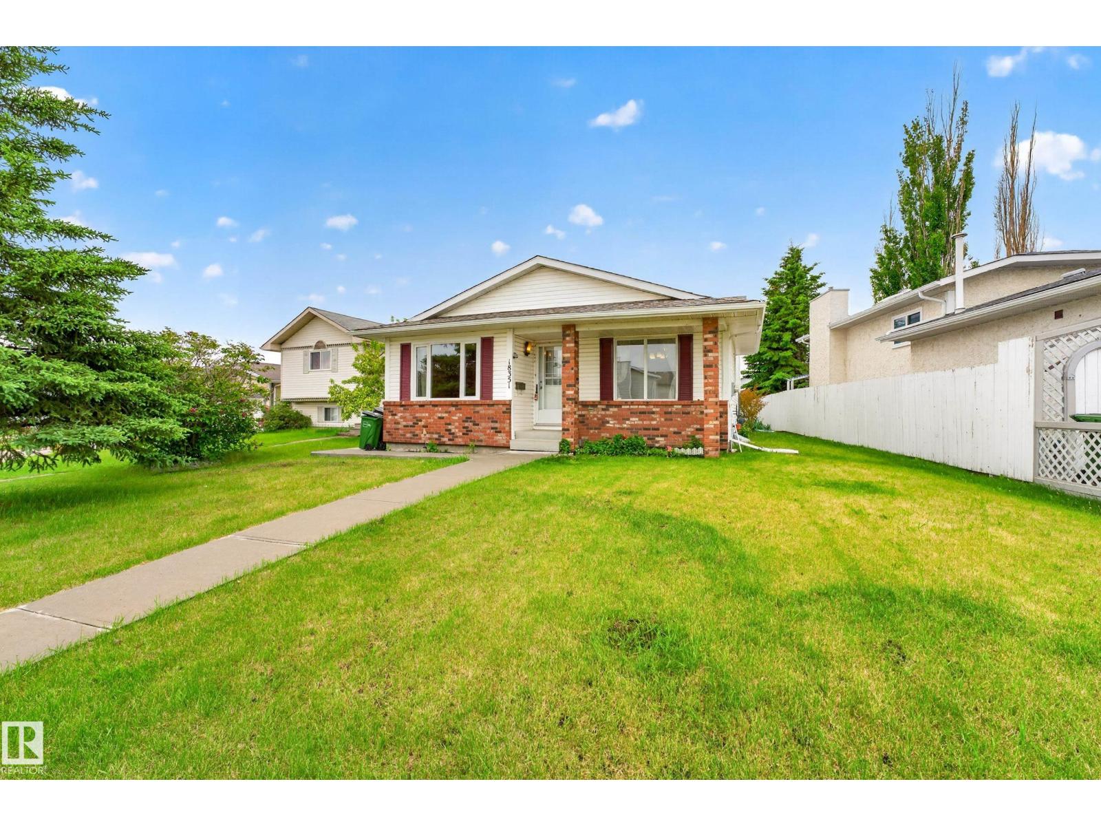 18351 77 Av Nw Property Photo 49