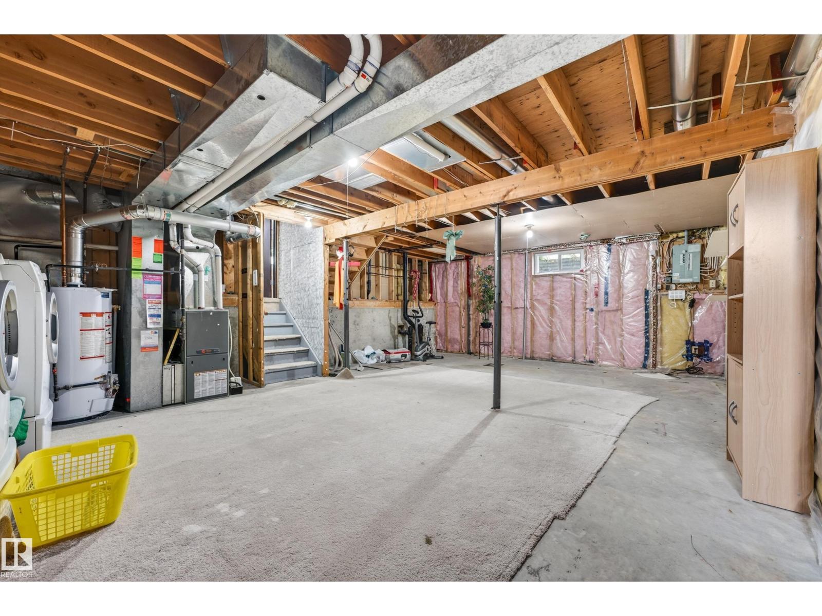 18351 77 Av Nw Property Photo 51