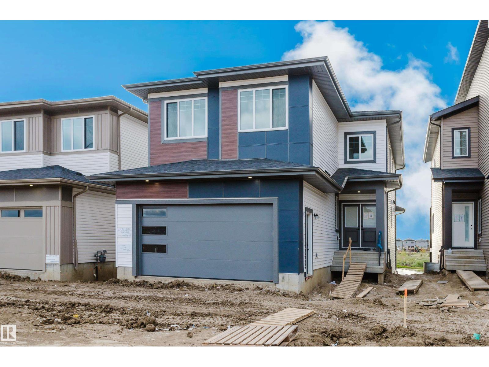 216 21 ST SW Property Photo 1