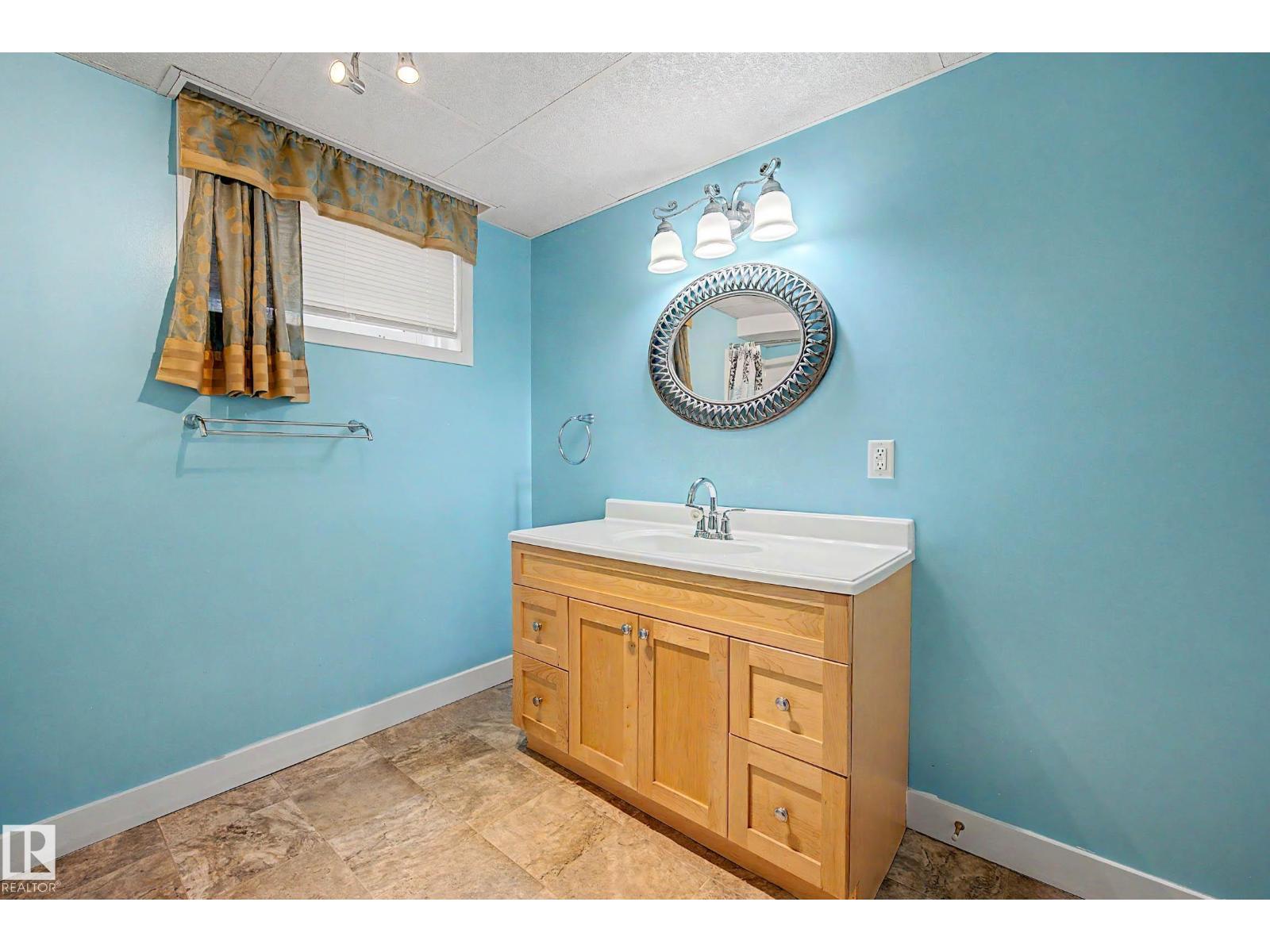 10830 138 St Nw Property Photo 29