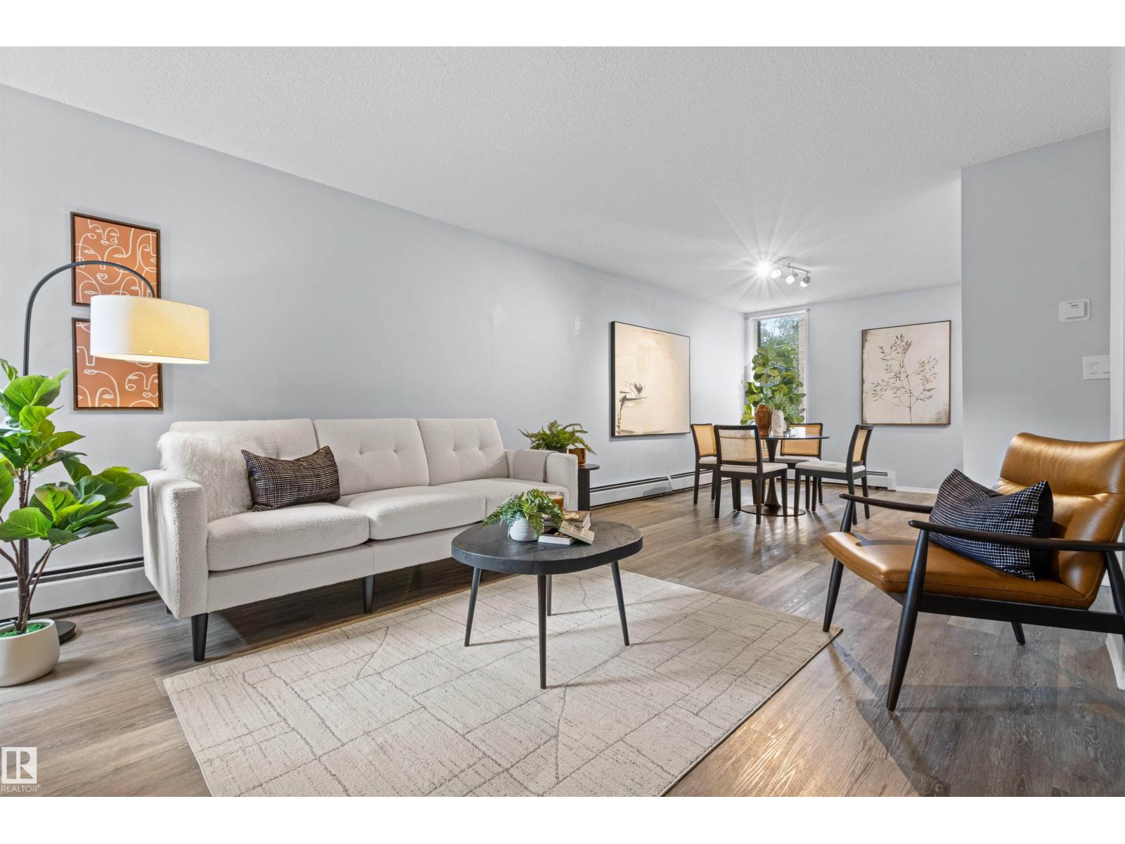 #7 10032 113 St Nw Property Photo 12