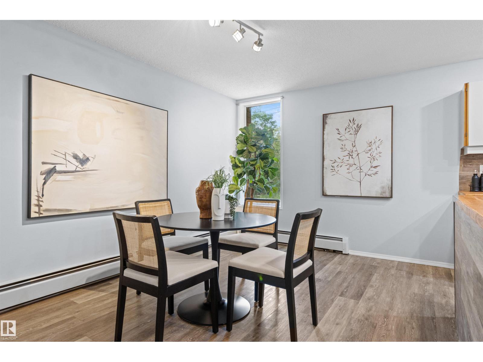 #7 10032 113 St Nw Property Photo 15