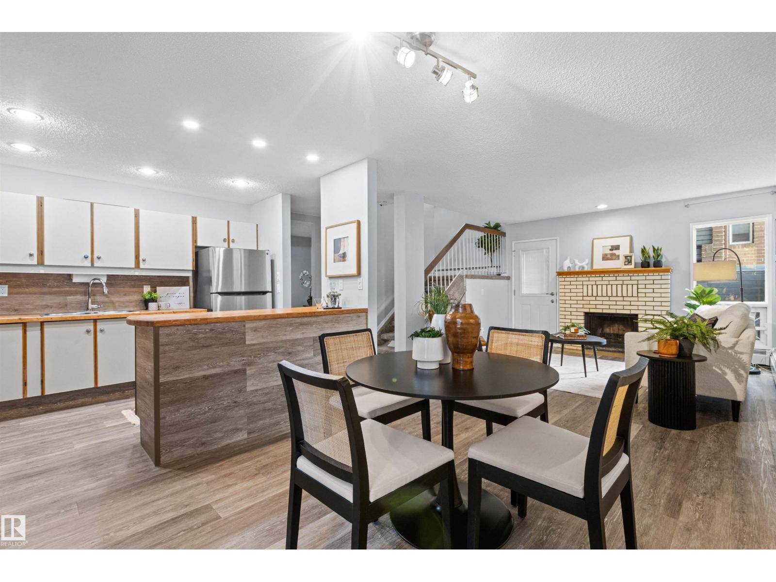 #7 10032 113 St Nw Property Photo 17