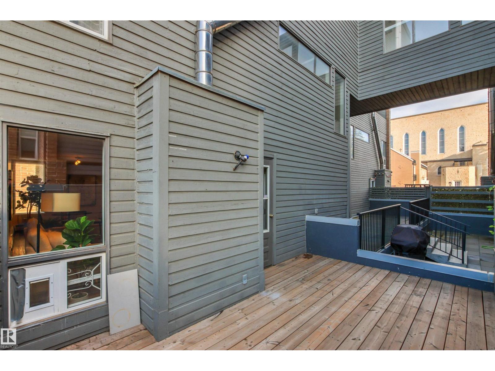 #7 10032 113 St Nw Property Photo 28