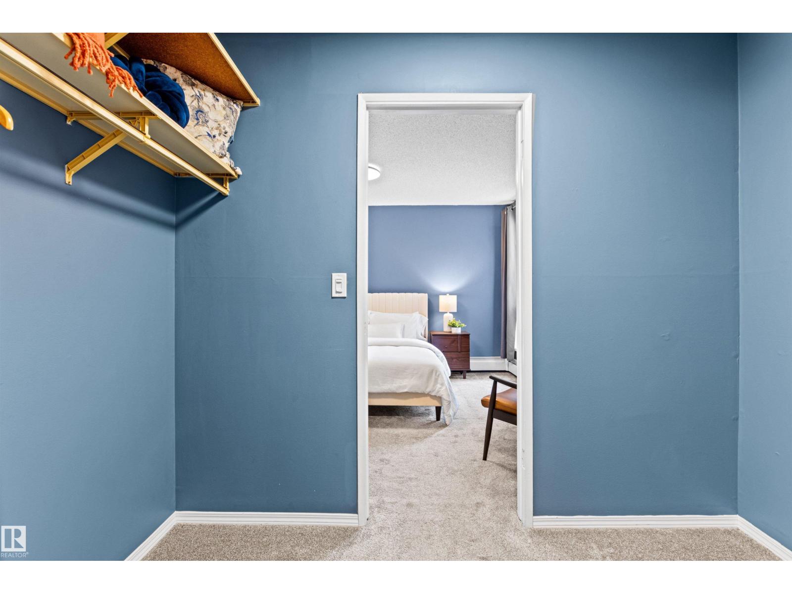 #7 10032 113 St Nw Property Photo 44