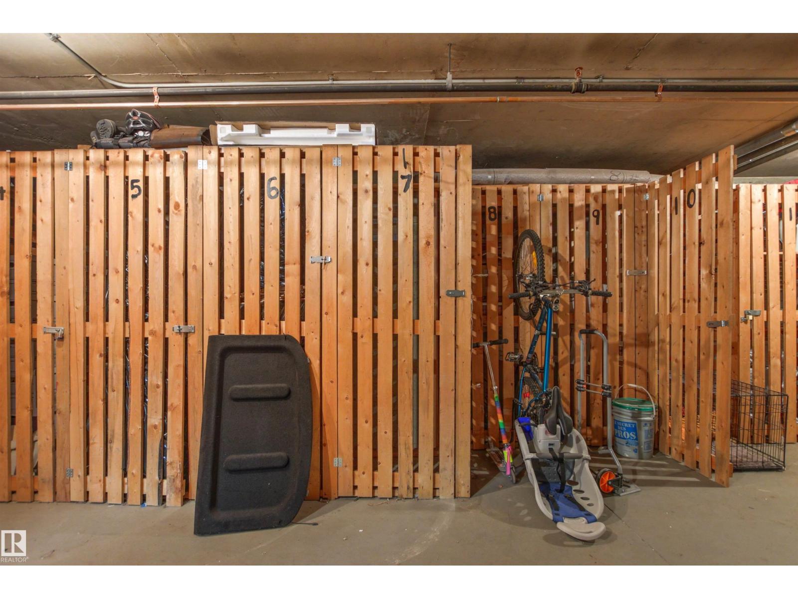 #7 10032 113 St Nw Property Photo 54