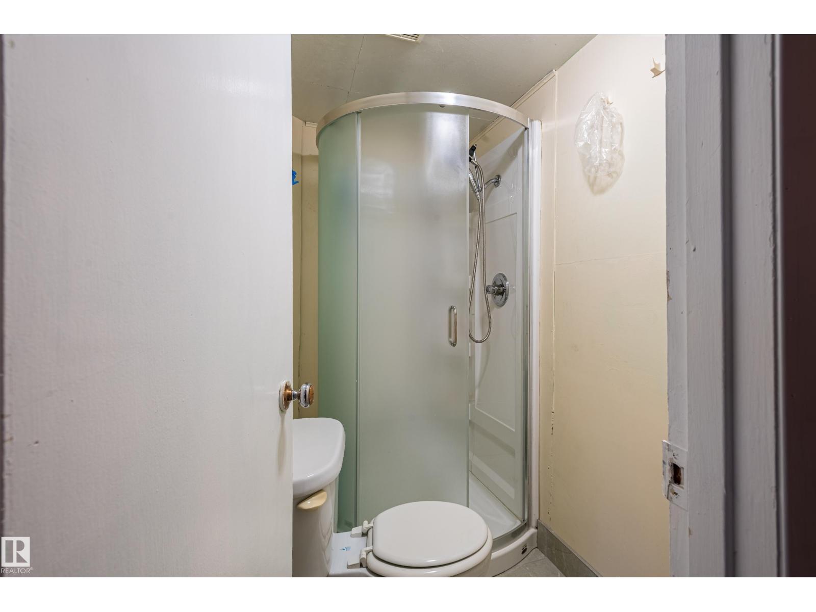 10532 157 St Nw Property Photo 39