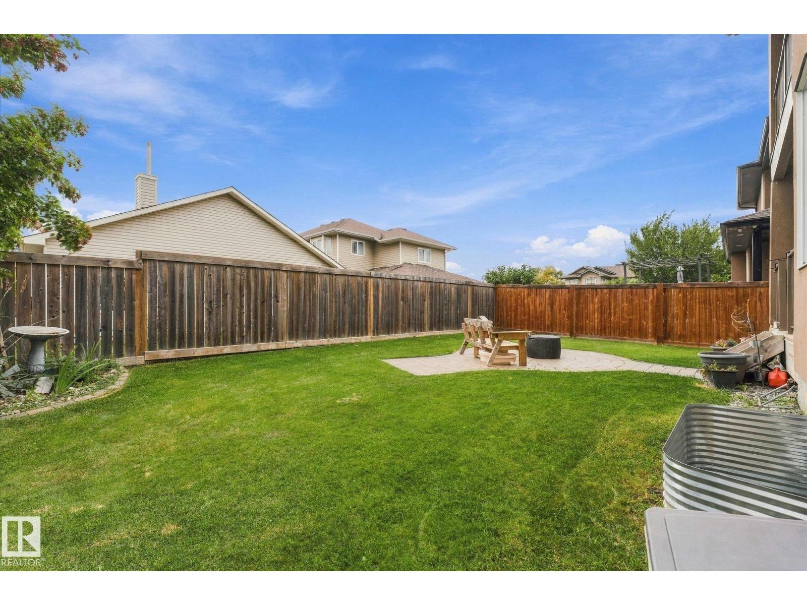 4 Lakeshore Cv Property Photo 42