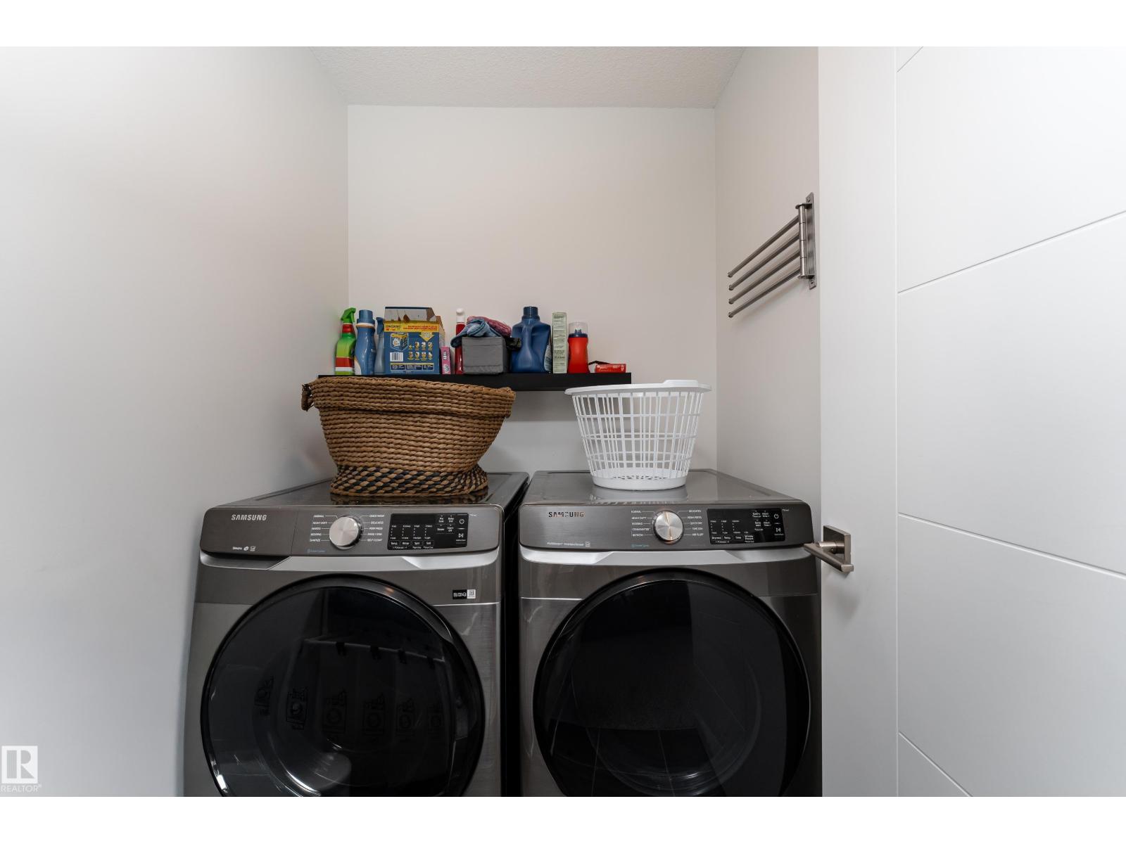 9119 183 Av Nw Property Photo 28