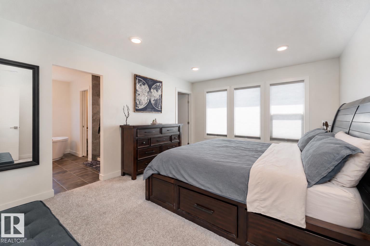 9119 183 Av Nw Property Photo 33