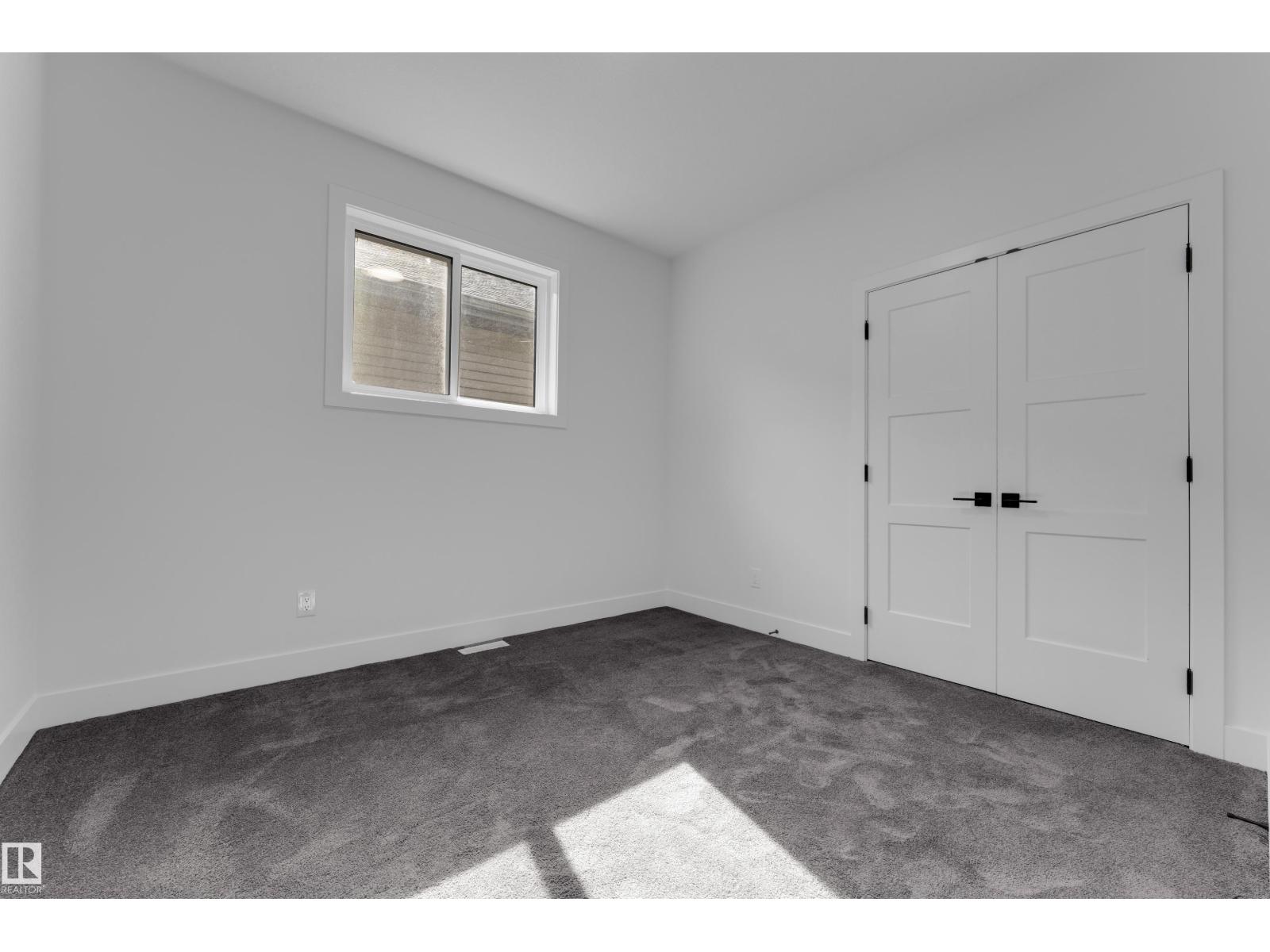 202 Linden Lo Property Photo 26
