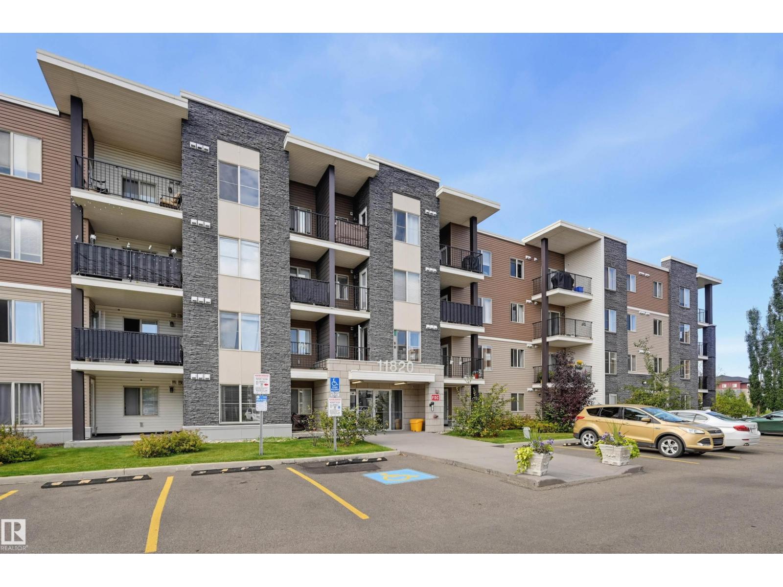 #415 11820 22 Av Sw Photo de la propriété 1