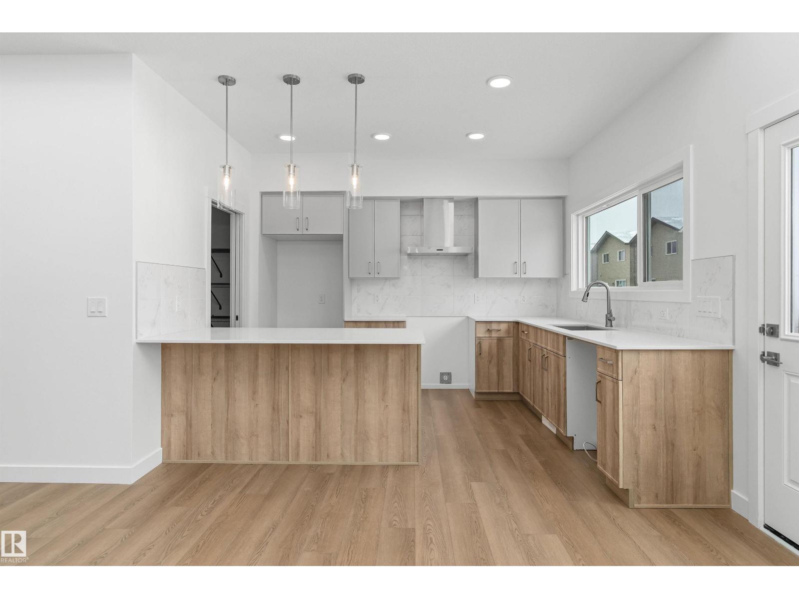 2209 194a St Nw Property Photo 6