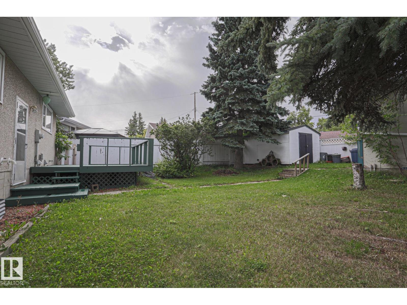 5807 48b Av Property Photo 57