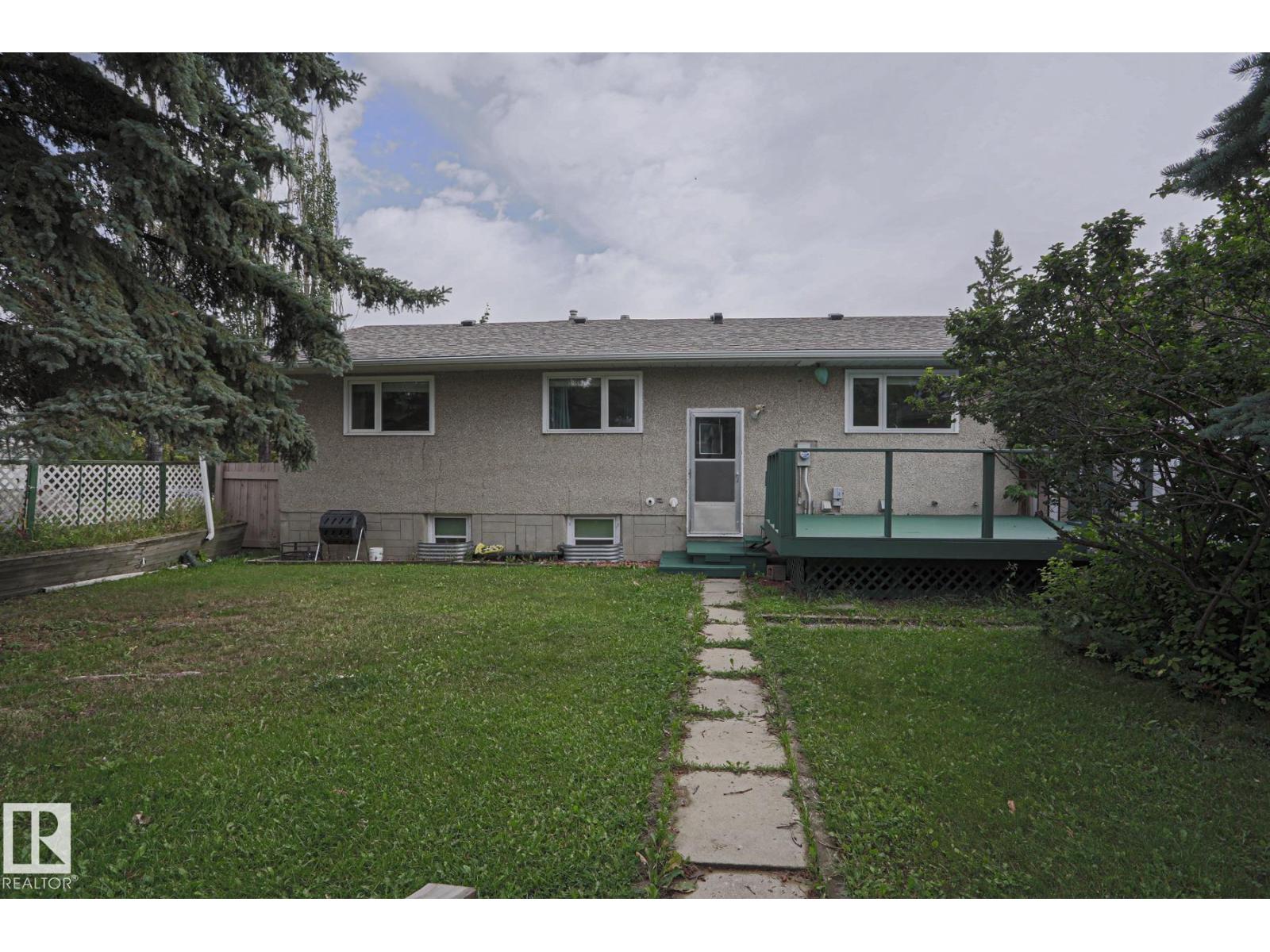 5807 48b Av Property Photo 59