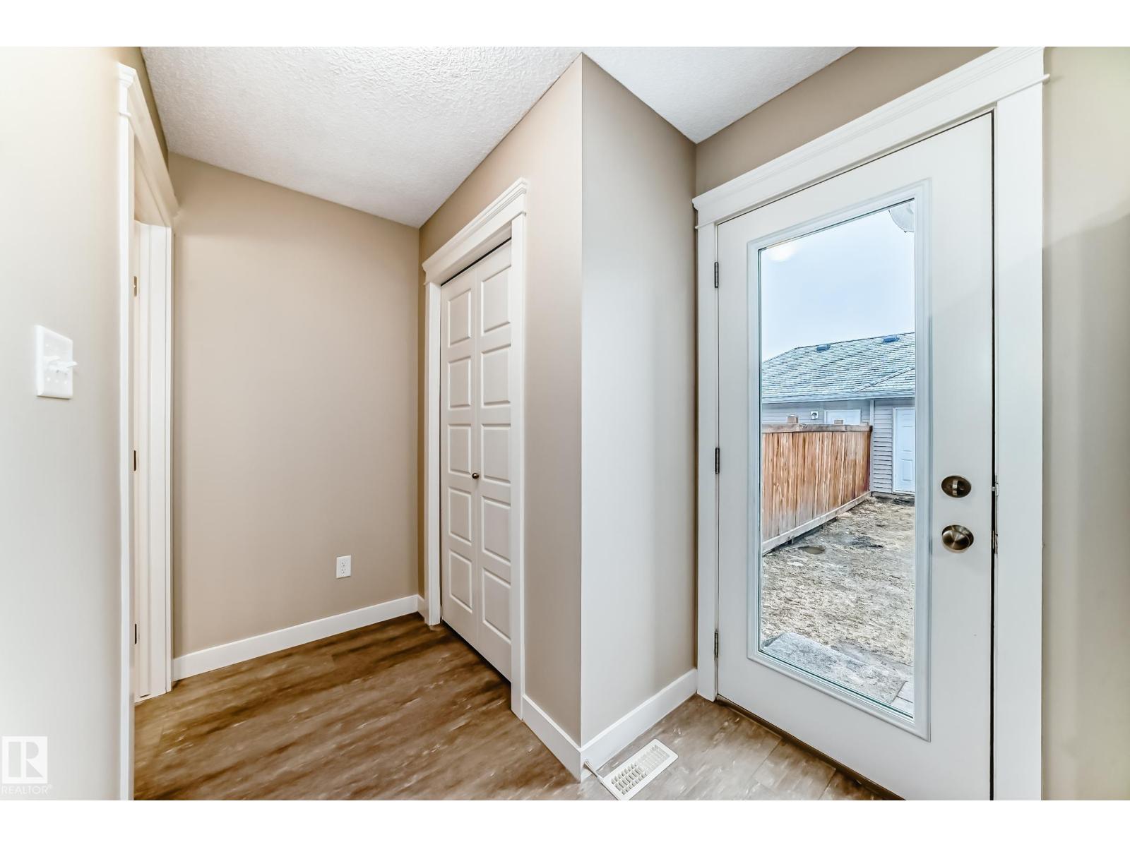 5709 66 St Property Photo 12