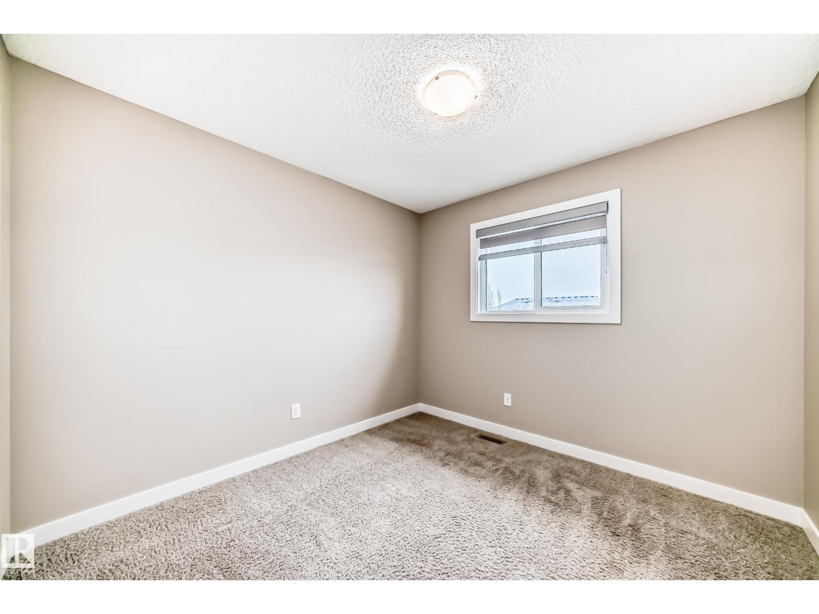 5709 66 St Property Photo 19