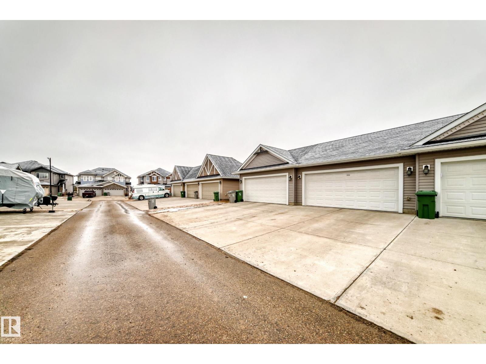 5709 66 St Property Photo 30