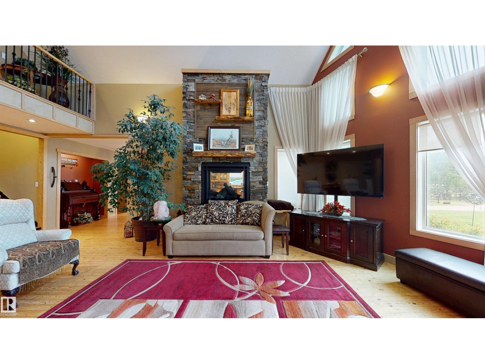 49222 Range Road 92 Property Photo 5