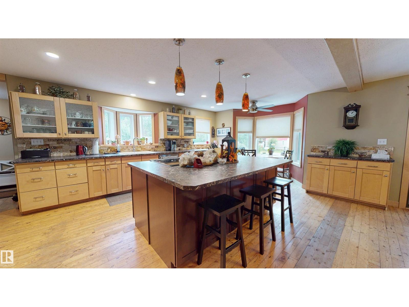49222 Range Road 92 Property Photo 12