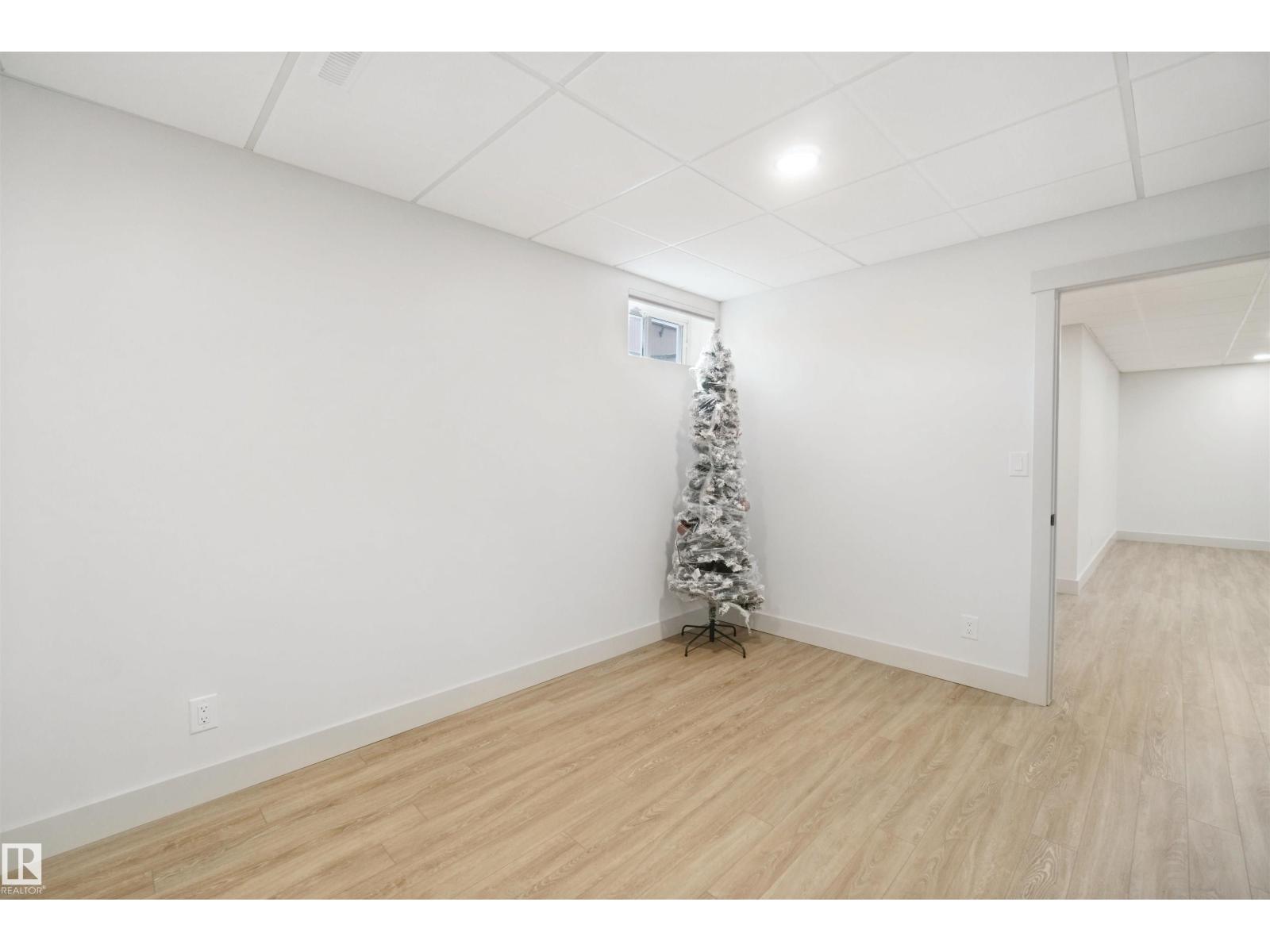 46 Guenette Cr Property Photo 23