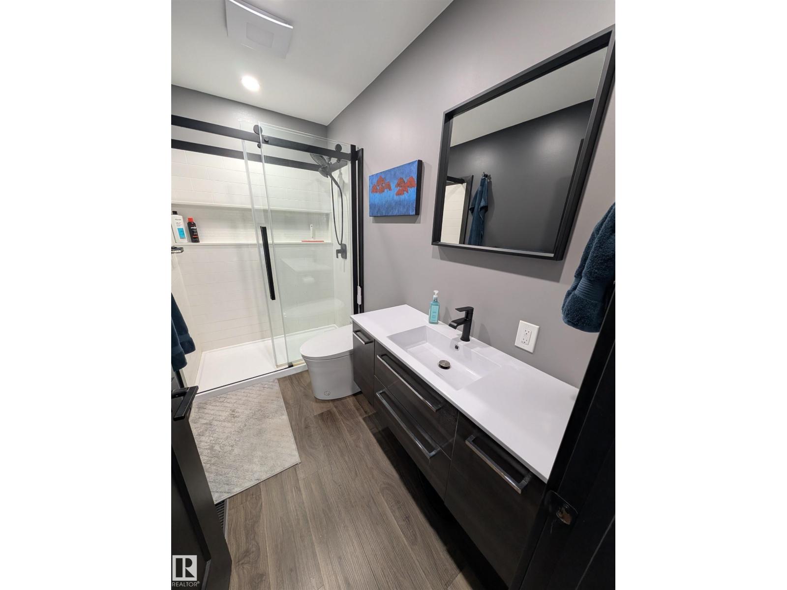 6115 95 Av Nw Property Photo 15