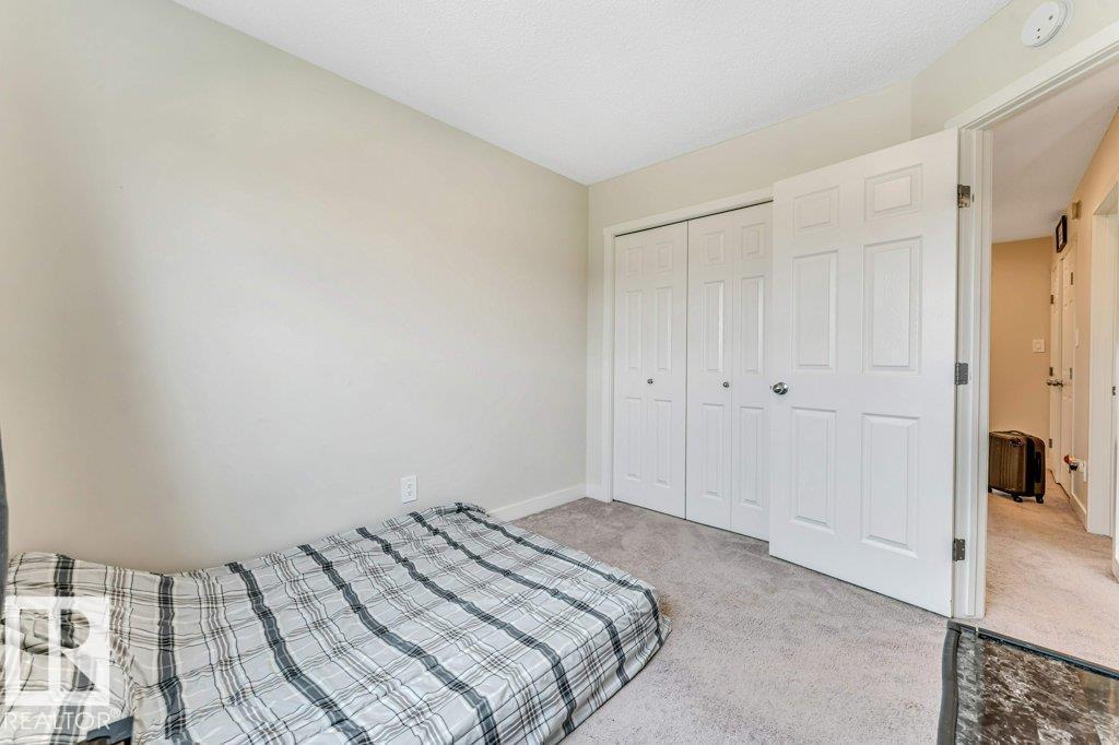 5315 22 Av Sw Property Photo 24