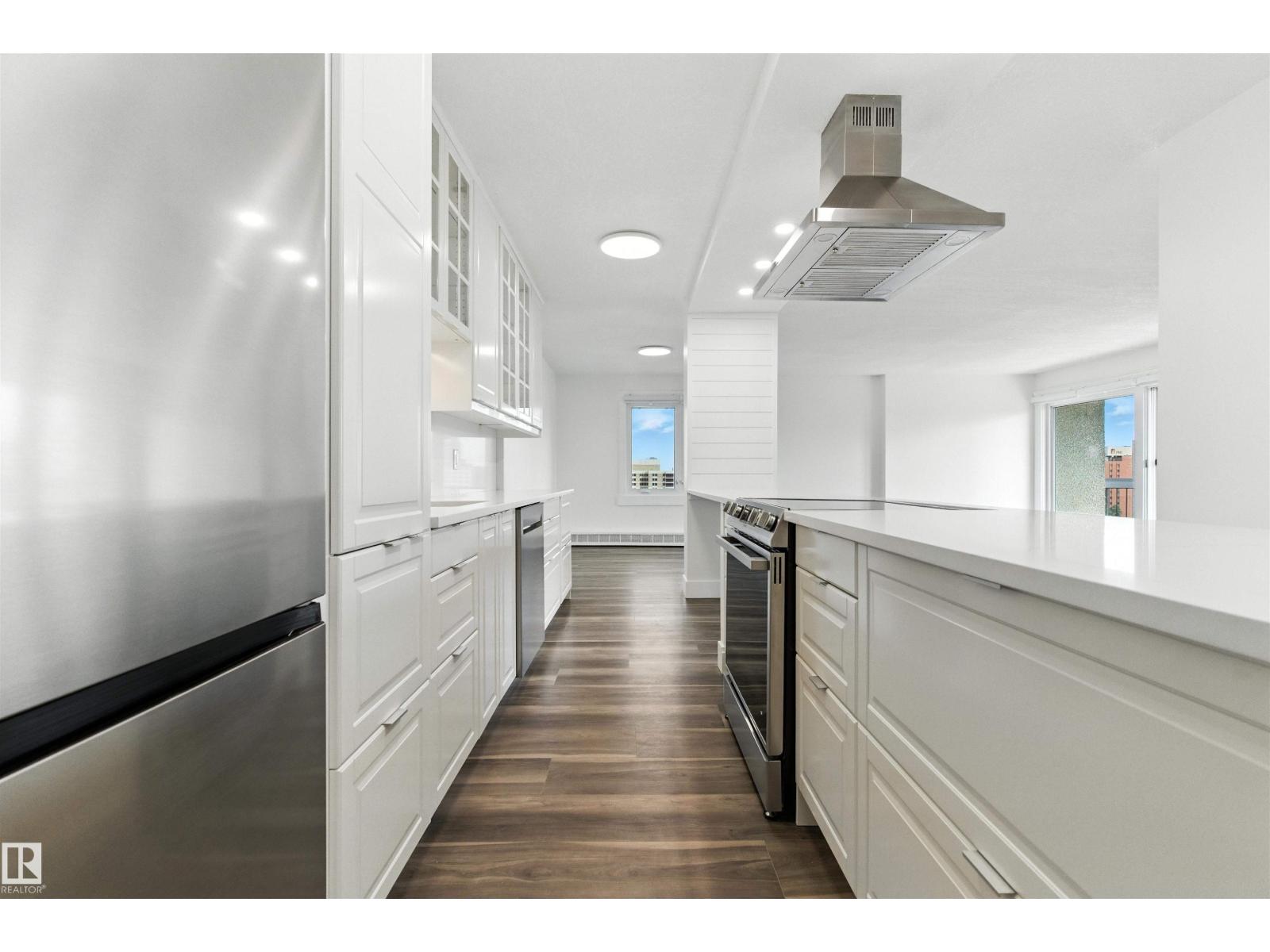#1203 9737 112 St Nw Property Photo 4