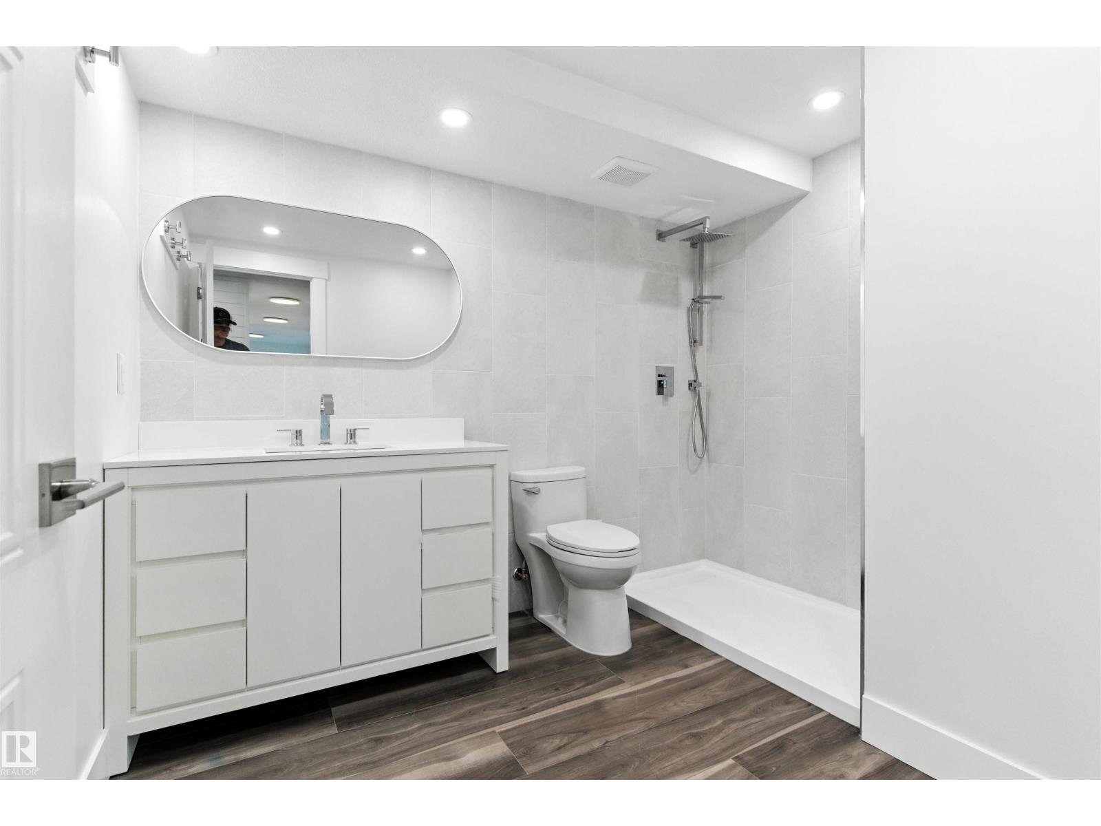 #1203 9737 112 St Nw Property Photo 18