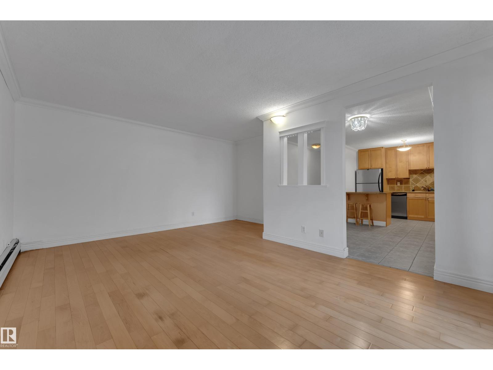 #304 10165 113 St Nw Property Photo 7