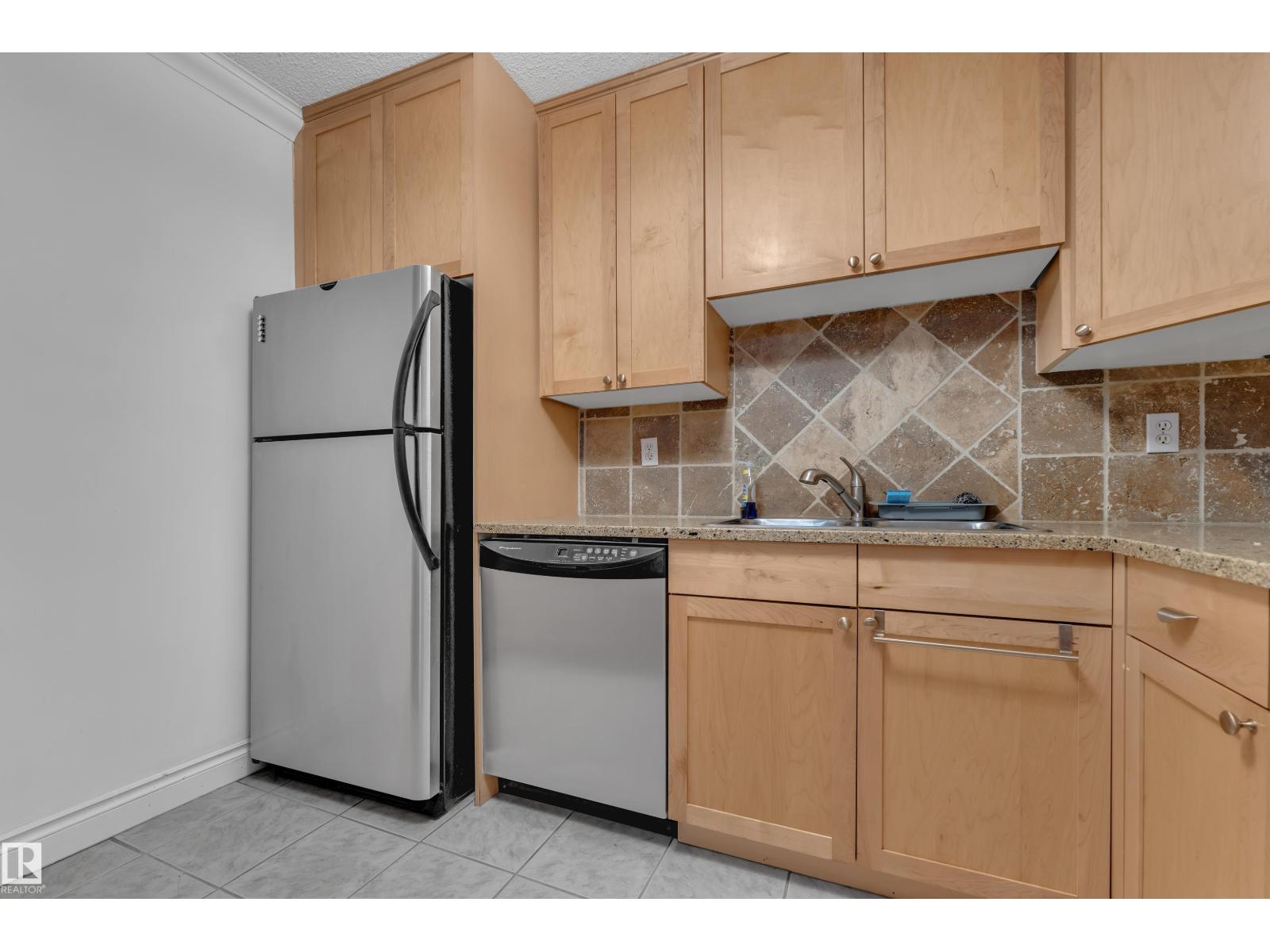 #304 10165 113 St Nw Property Photo 11