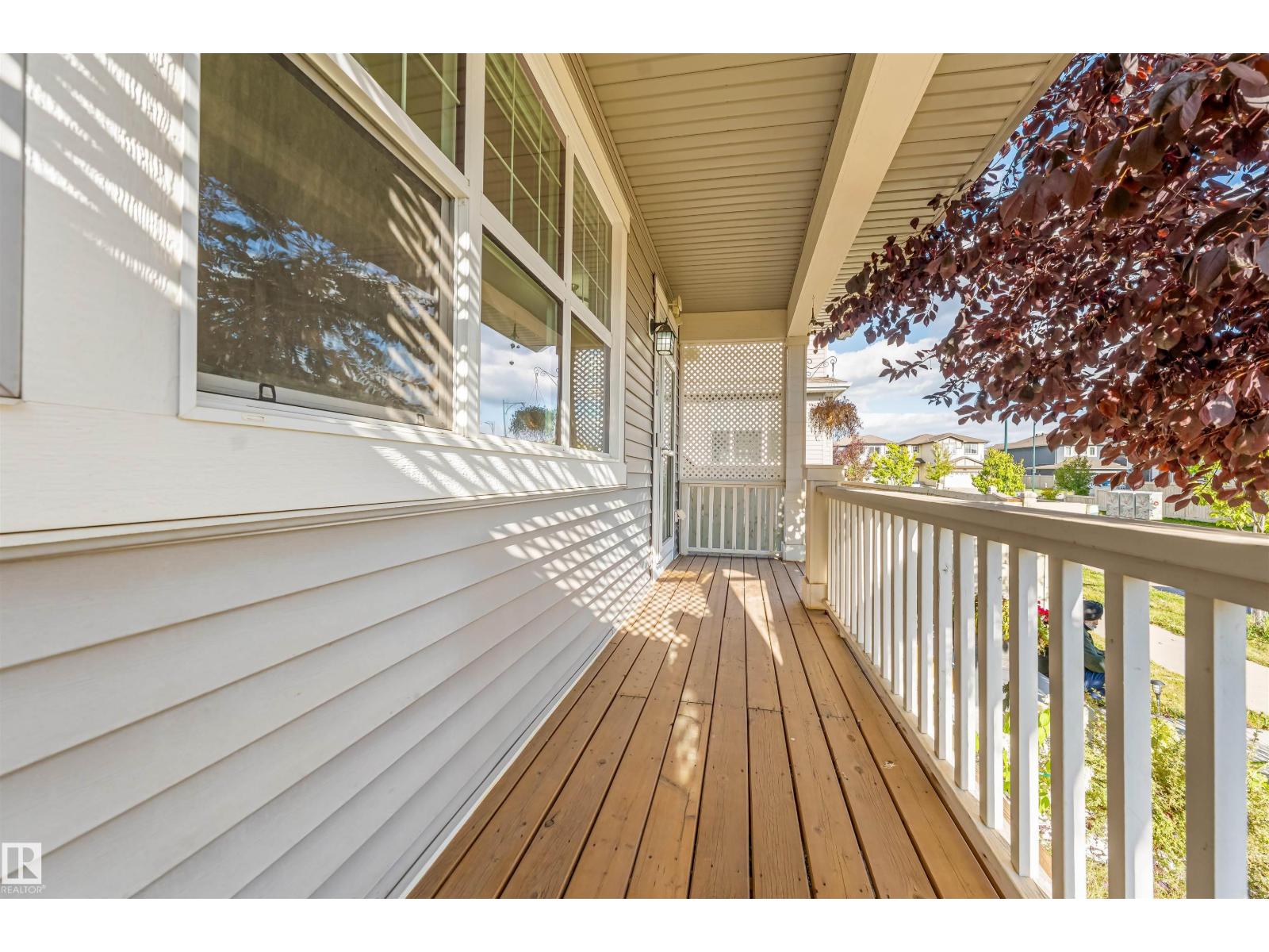 818 35a Ave Nw Property Photo 6