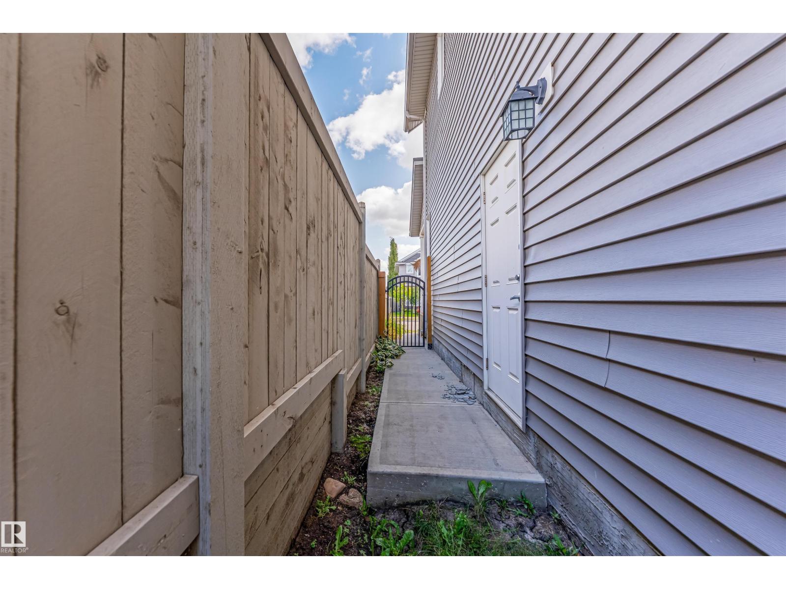 818 35a Ave Nw Property Photo 40