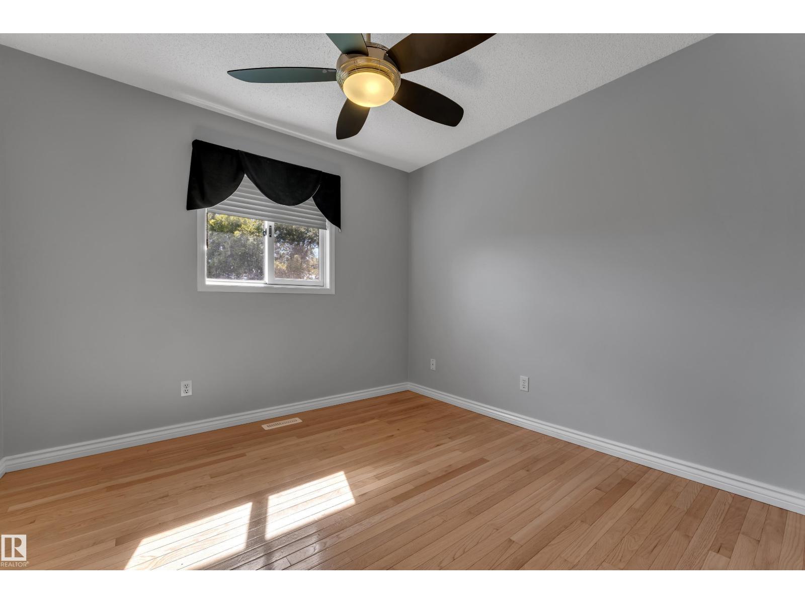 9722 157 St Nw Property Photo 18