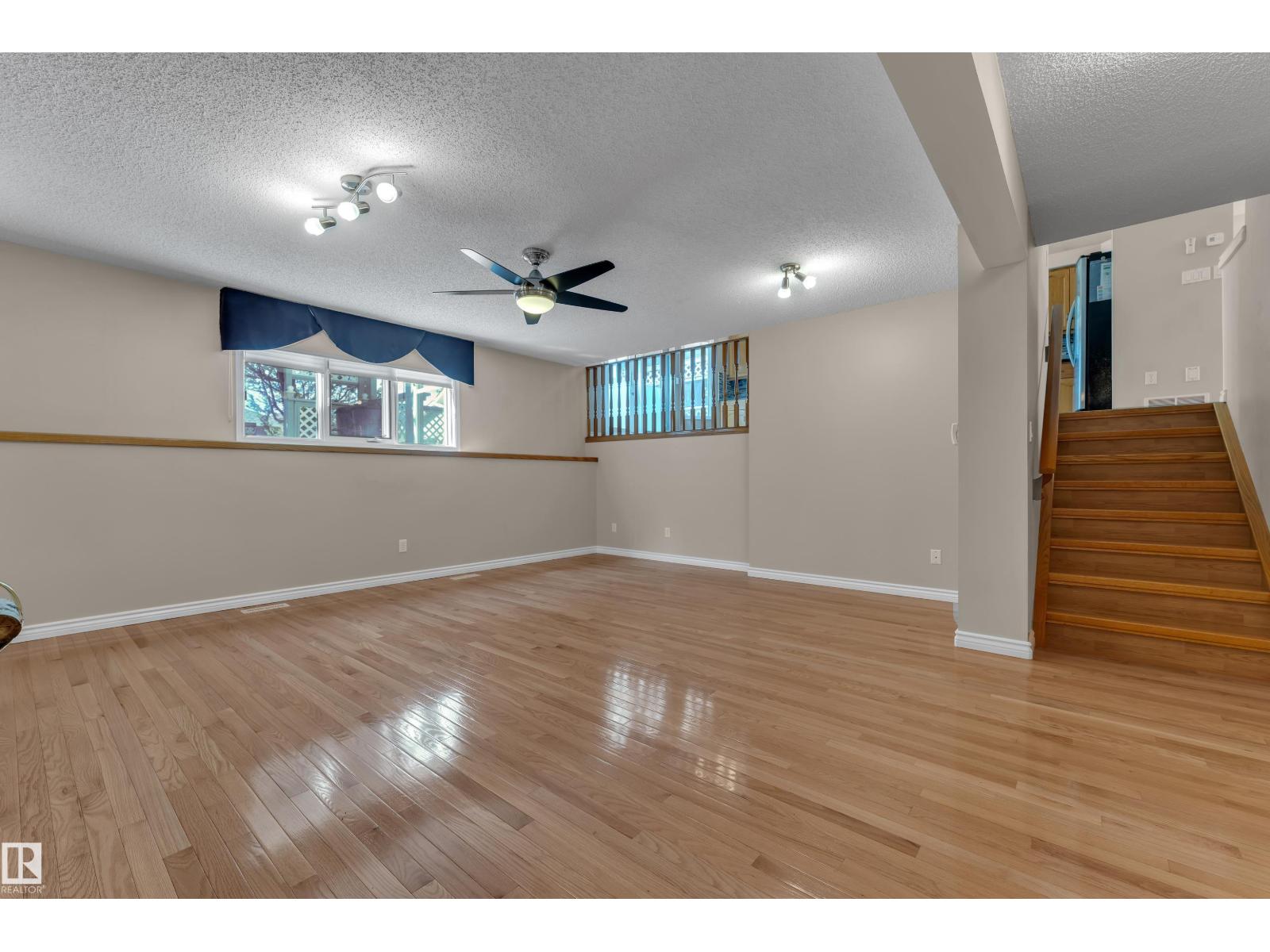 9722 157 St Nw Property Photo 24