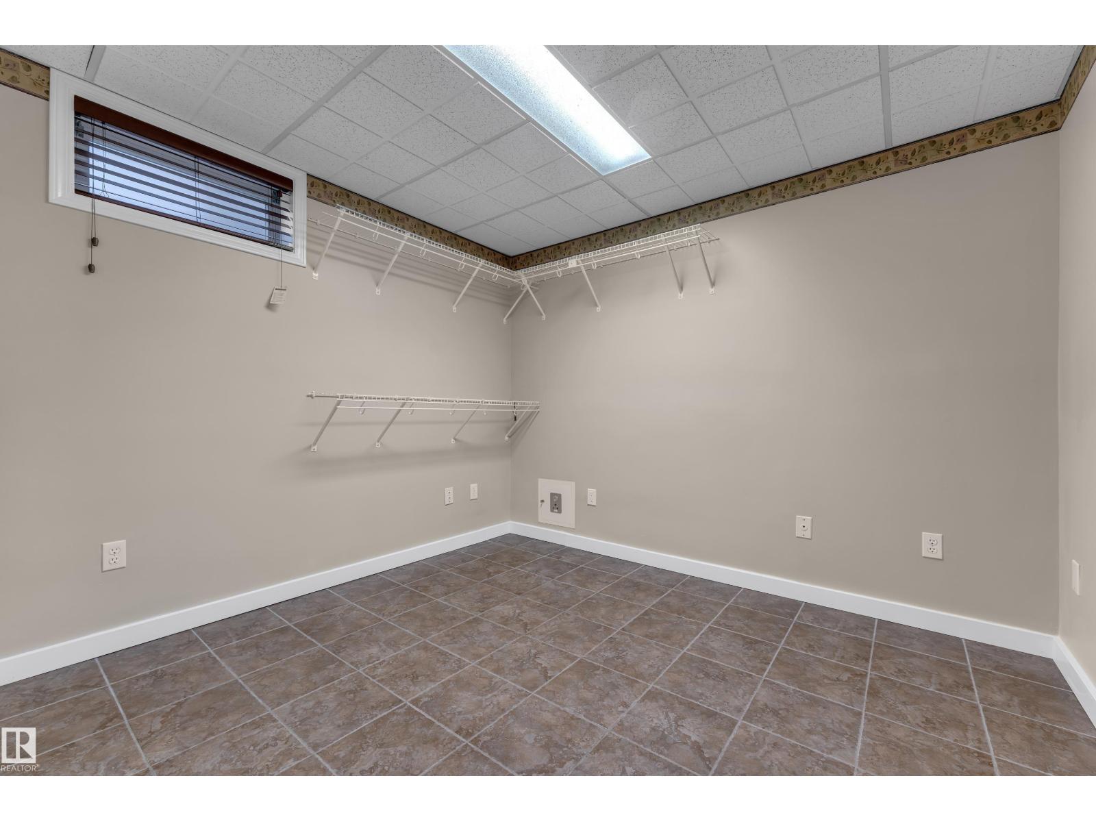 9722 157 St Nw Property Photo 35