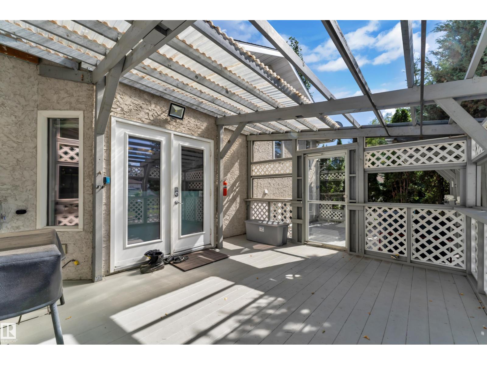 9722 157 St Nw Property Photo 37