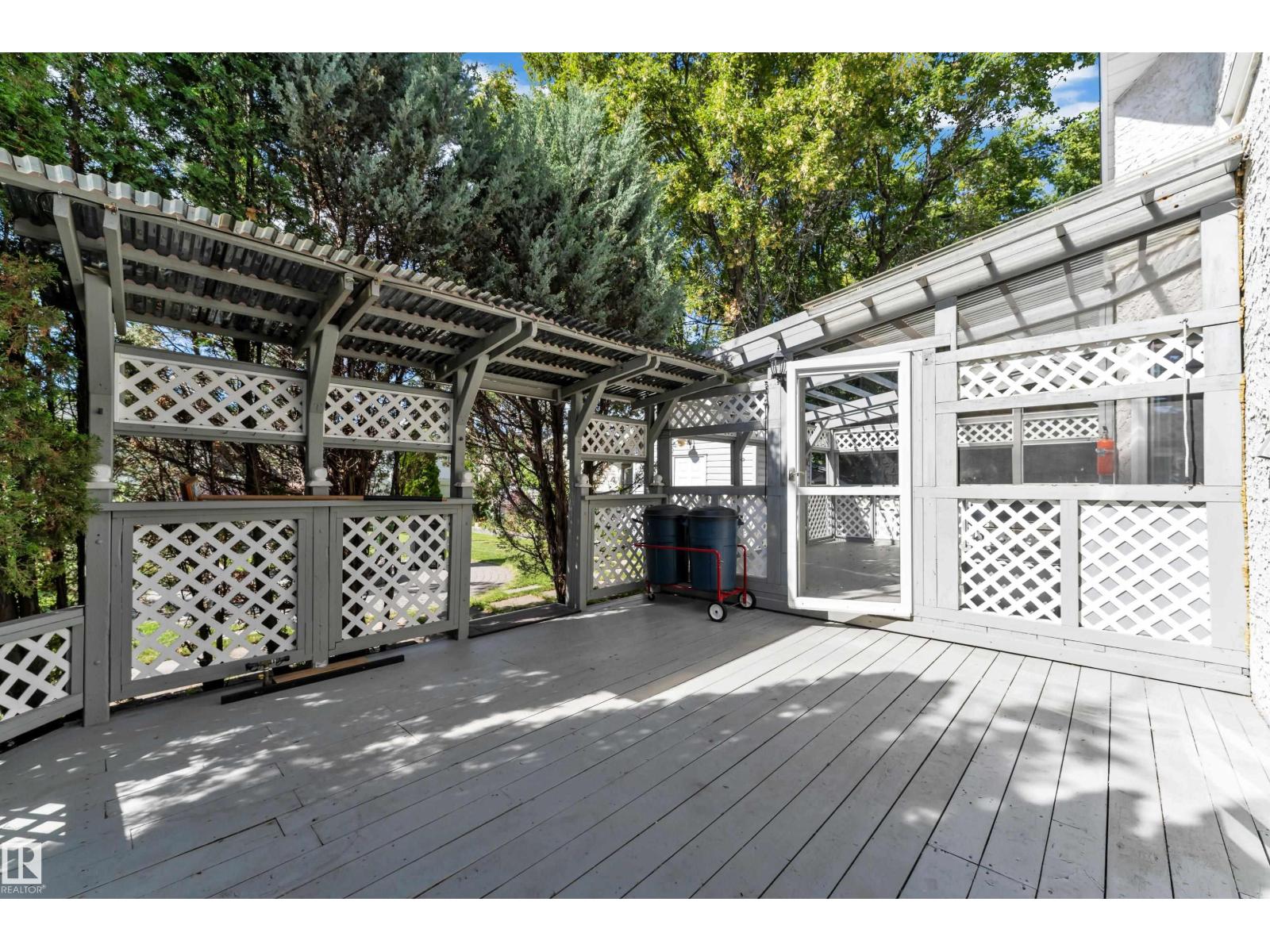 9722 157 St Nw Property Photo 38